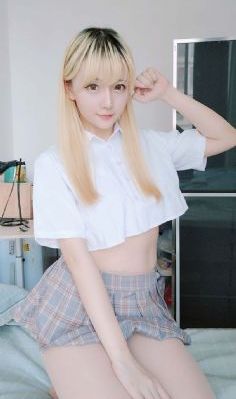 高潮喷水水多多淫荡直播在线观看_BD韩语完整在线观看