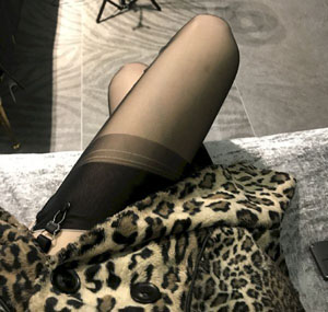 女人在线视频_HDBD在线观看