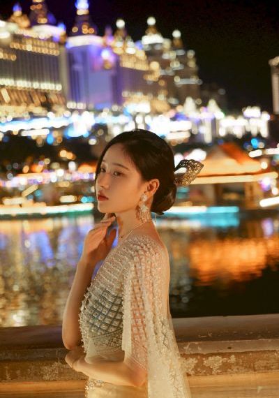 久久久精品2018免费观看_1080超清免费观看