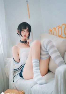 国产女人18毛片视频_超清日韩免费观看