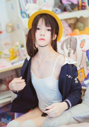 蝴蝶伊人久久中文娱乐网_超清免费观看韩国