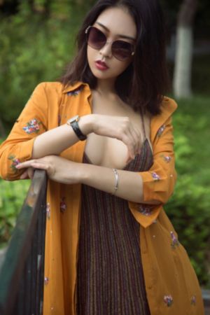 人综合亚洲_全集在线观看