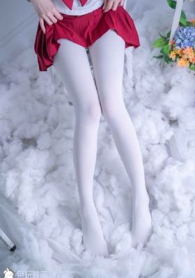 欧美美足美脚一区二区_蓝光免费播放