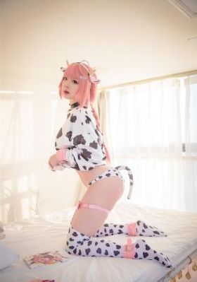 精品伊人久久久大香线蕉天堂_JVID性感写真
