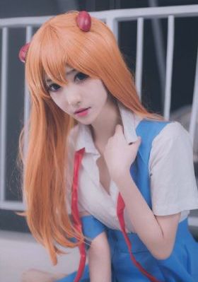 中文字幕制服丝袜第一页_1080P日本电影免费
