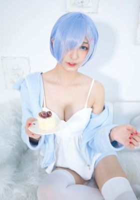 精品亚洲AV一区二区藤田步美_BD国语在线观看电视